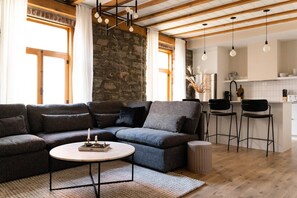 TV, offices