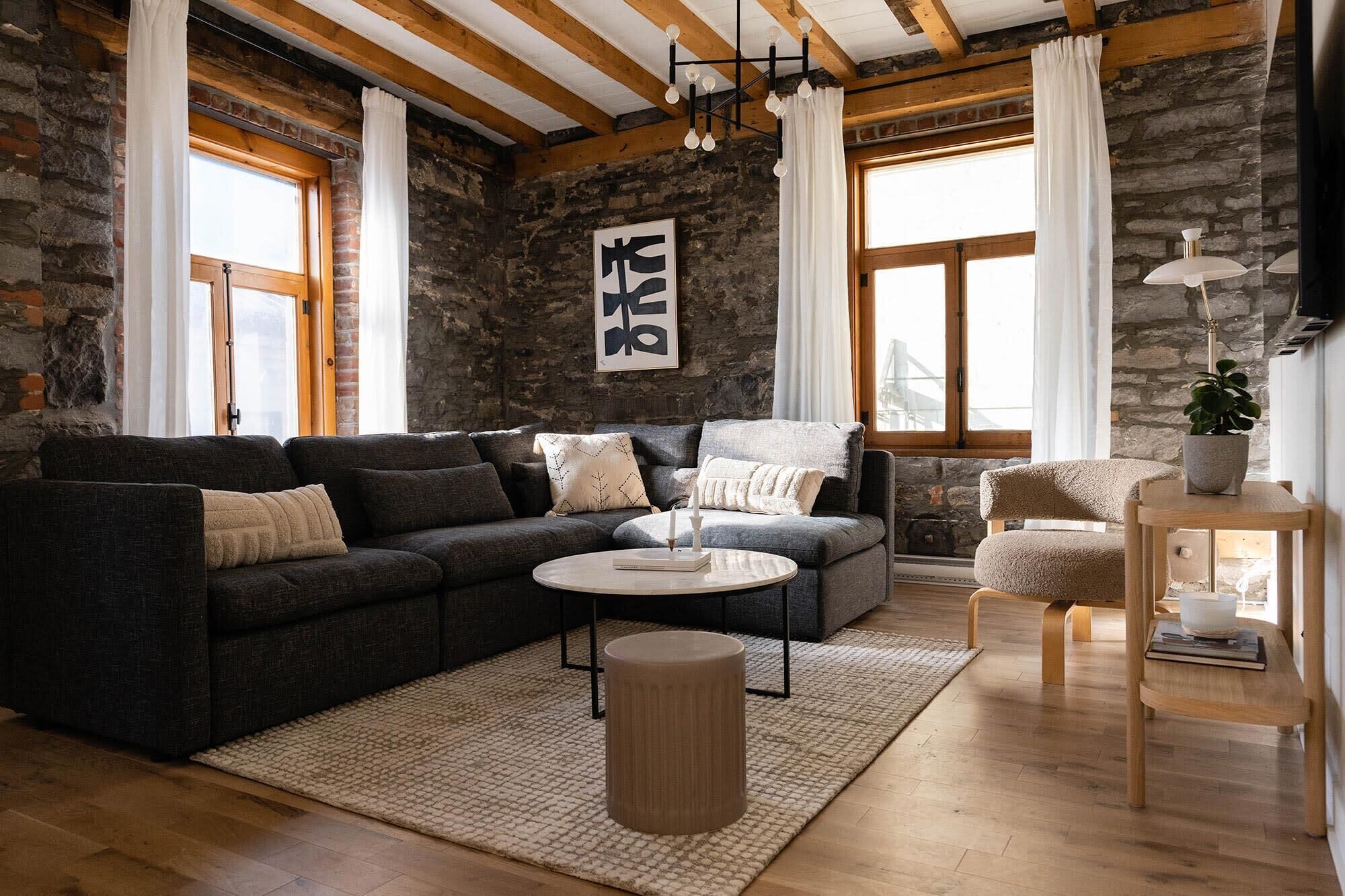 Télévision, espaces bureaux