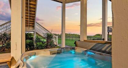 Beachfront | Hot Tub | Tiki Bar | Fenced Yard