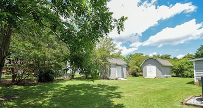Busy Bee Ranch near Walnut Creek Amphitheatre - Pet Friendly