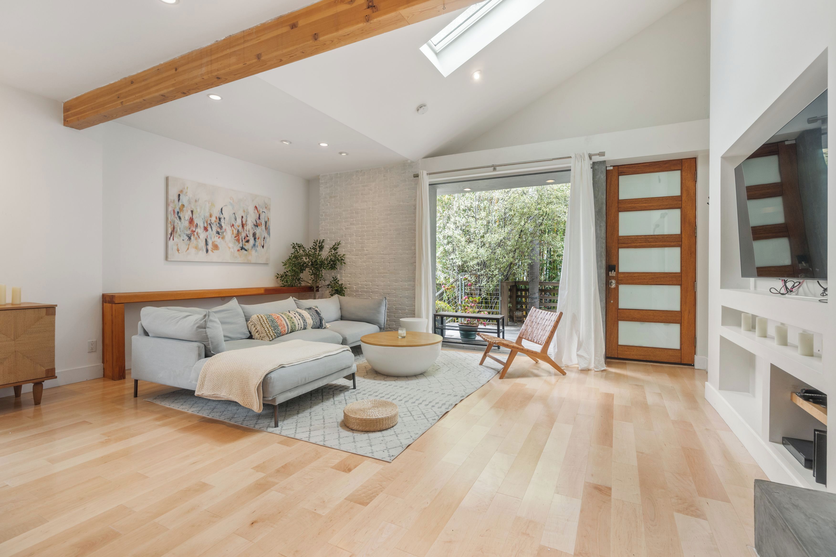Modern Venice Oasis just steps from the beach