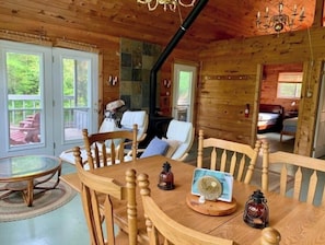 Dining - Off-grid rustic 3-bedroom cabin on very quiet lake (Golden Valley)
