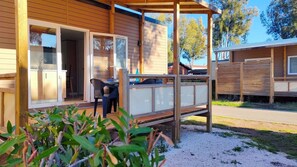 屋外ダイニングエリア