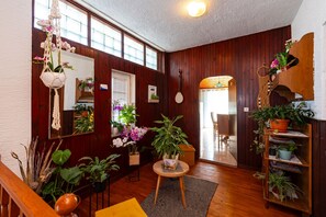 Apartment, 1 Bedroom, Balcony, Garden View | Interior