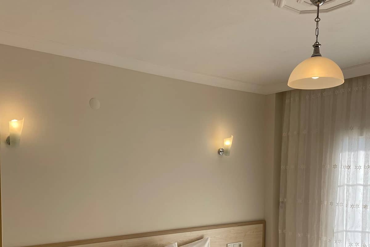 Classic Suit | Bathroom | Towels