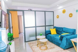 Smart-TV og stereoanlegg