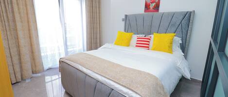 1 bedroom, iron/ironing board, travel crib, internet