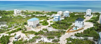 North Cape Gem| Pool | Pet-Friendly| 3 Min Walk to Beach | Grill