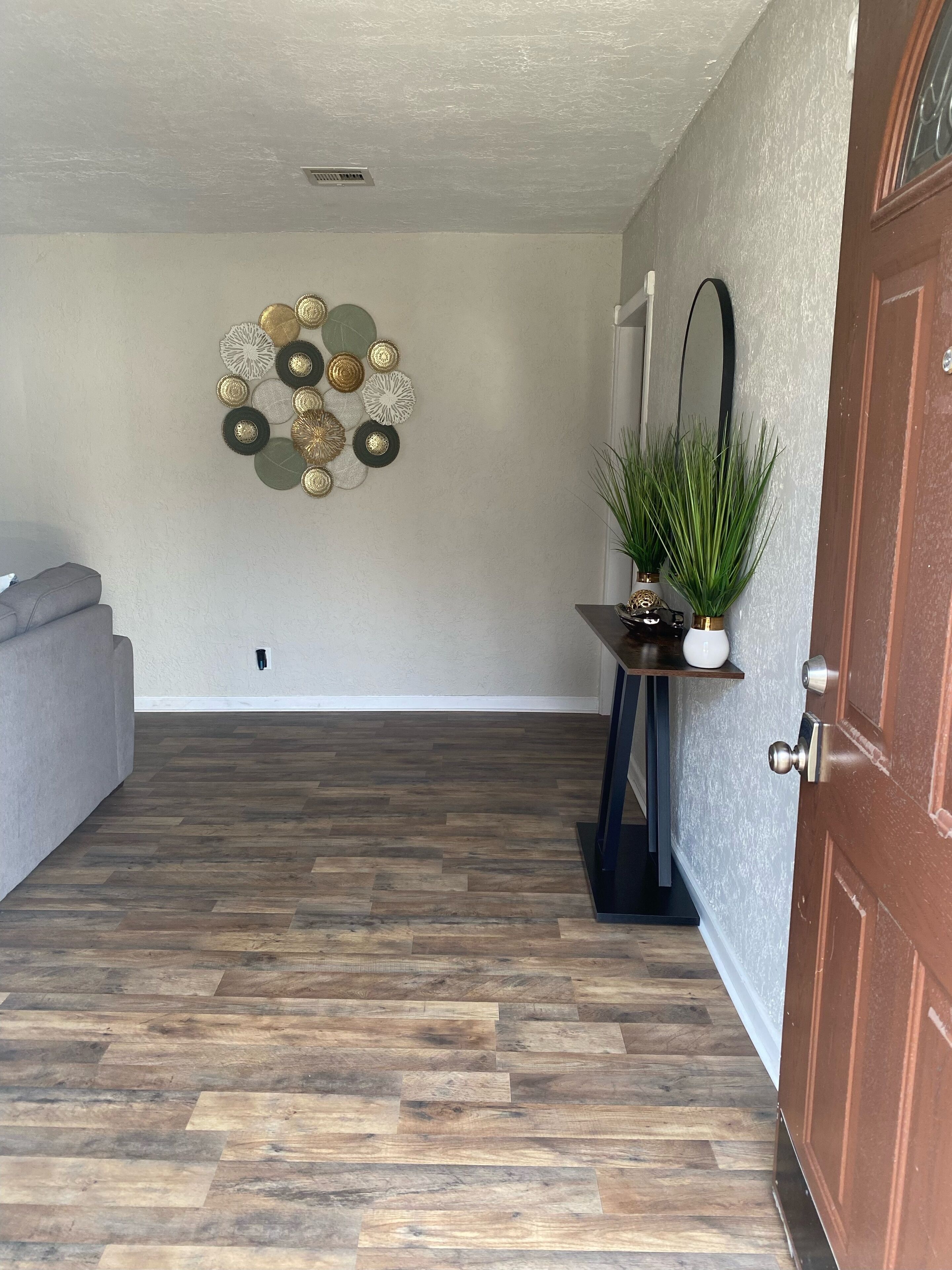 Centrally located, the property offers convenient access to Fort Sill Army Base.