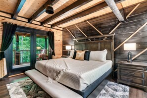 3 bedrooms, iron/ironing board, travel crib, free WiFi - Chic Modern - Rustic Elegance; Views;Hot Tub;Fam; (Sevierville)