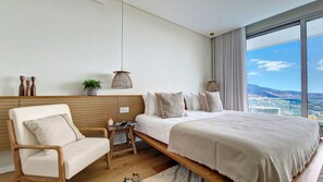 3 bedrooms, iron/ironing board, travel cot, free WiFi