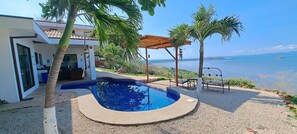 Outdoor pool - Casa Celajes (Chomes)