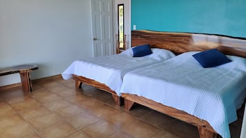 Maison Familiale | 2 chambres, fer et planche Ă repasser, Wi-Fi gratuit, draps fournis