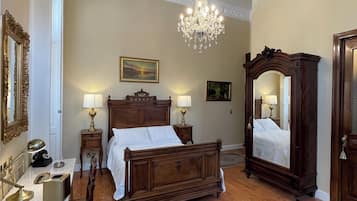 Apartamento Deluxe, baño privado | 1 dormitorio, ropa de cama de alta calidad, edredones de plumas