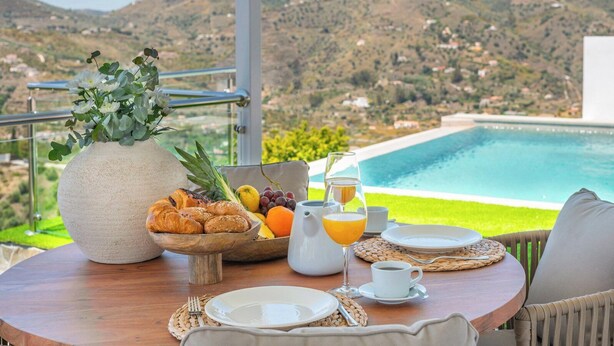 Unclassified image, 1 of 48, button - Villa El Retiro de Torrox by Ruralidays (Málaga)