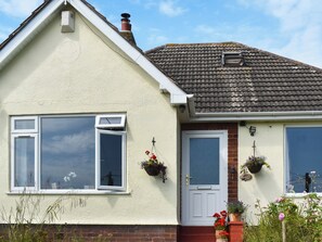 Exterior detail - 2 bedroom accommodation in Prestatyn (Prestatyn)
