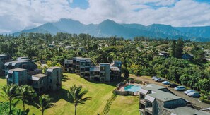 Exterior - Sealodge 2 Bedroom Cliffside Luxury Redone Condo Ocean & Mountain Views (Princeville)