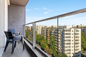 Outdoor dining - Aquarius Upscale Flat in the Heart of Bucharest (Bucure?ti)