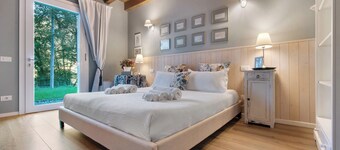 Cottage "In Pietra Immerso Nel Verde" with Mountain View, Private Garden & Wi-Fi