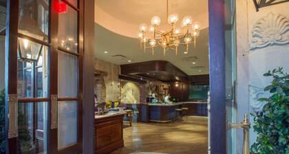 Stylish & Historic Room | Central + Hotel Perks!