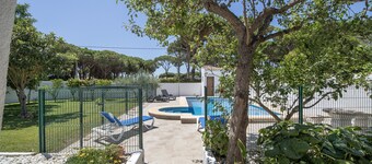 Villa 'Chalet Good Vibes' with Private Pool, Wi-Fi and Air Conditioning