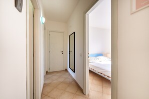 2 bedrooms, bed sheets