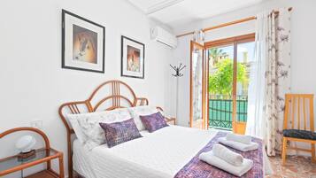 2 makuuhuonetta, silitysrauta/-lauta, ilmainen Wi-Fi, vuodevaatteet