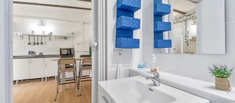 Holiday Home 'Casa Limonero' with Private Pool, Wi-Fi and Air Conditioning