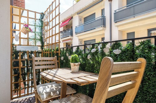Apartment 'Faro De Mar' with Wi-Fi and Air Conditioning