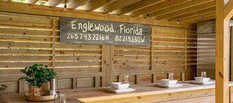 Outdoor Bar, Kayak, Paddle-board, Beach Equipment