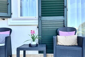 Terrace/patio - P034 - Porto Recanati, new three-room apartment with garden (Porto Recanati)