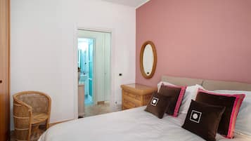 2 Schlafzimmer, Bügeleisen/Bügelbrett, kostenloses WLAN