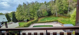 Au centre de la station, 6 personnes