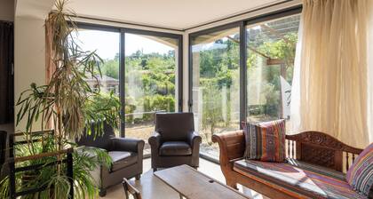 Villa "LuminiÚres I" avec vue sur les montagnes, piscine privée et Wi-Fi