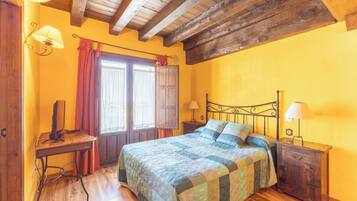 7 Schlafzimmer, kostenloses WLAN, Bettwäsche