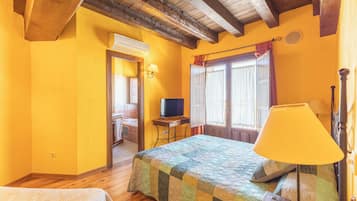 7 dormitorios, wifi gratis, ropa de cama