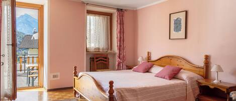 2 dormitoris, wifi gratuïta i roba de llit