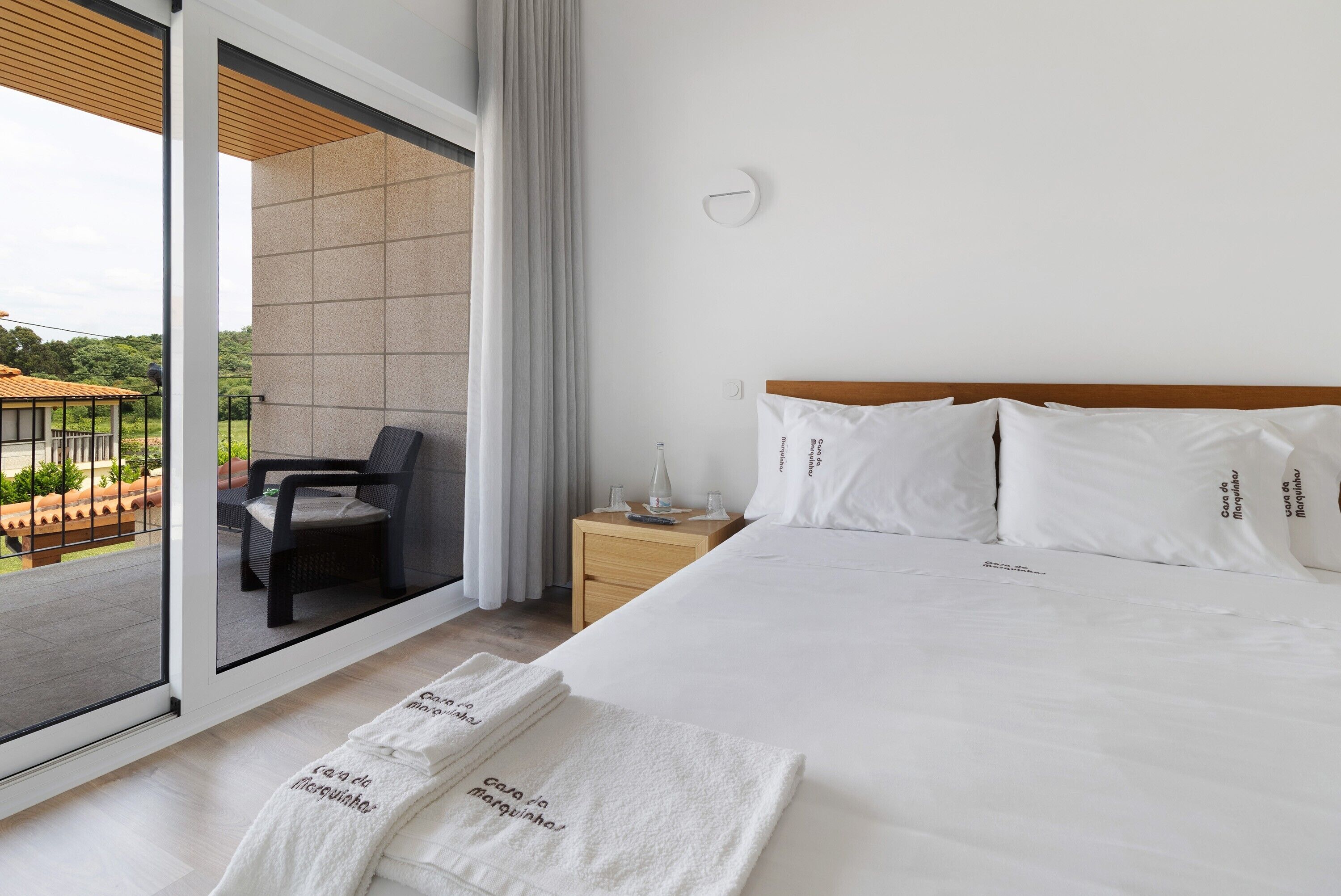 5 bedrooms, iron/ironing board, free WiFi, bed sheets