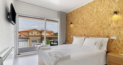 Ferienhaus "Casa Da Marquinhas" mit Bergblick, Pool, WLAN und Klimaanlage