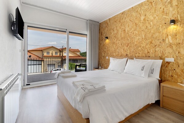 1 bedroom, free WiFi, bed sheets