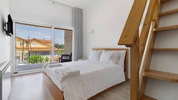 1 bedroom, free WiFi, bed sheets