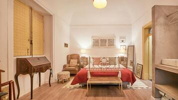 3 chambres, fer et planche à repasser, Wi-Fi gratuit, draps fournis