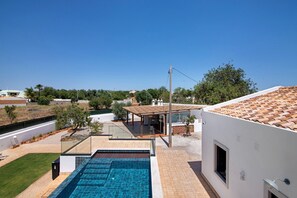 A heated pool - Apartment 'Monte Gerações 4' with Shared Pool, Wi-Fi and Air Conditioning (Almancil)