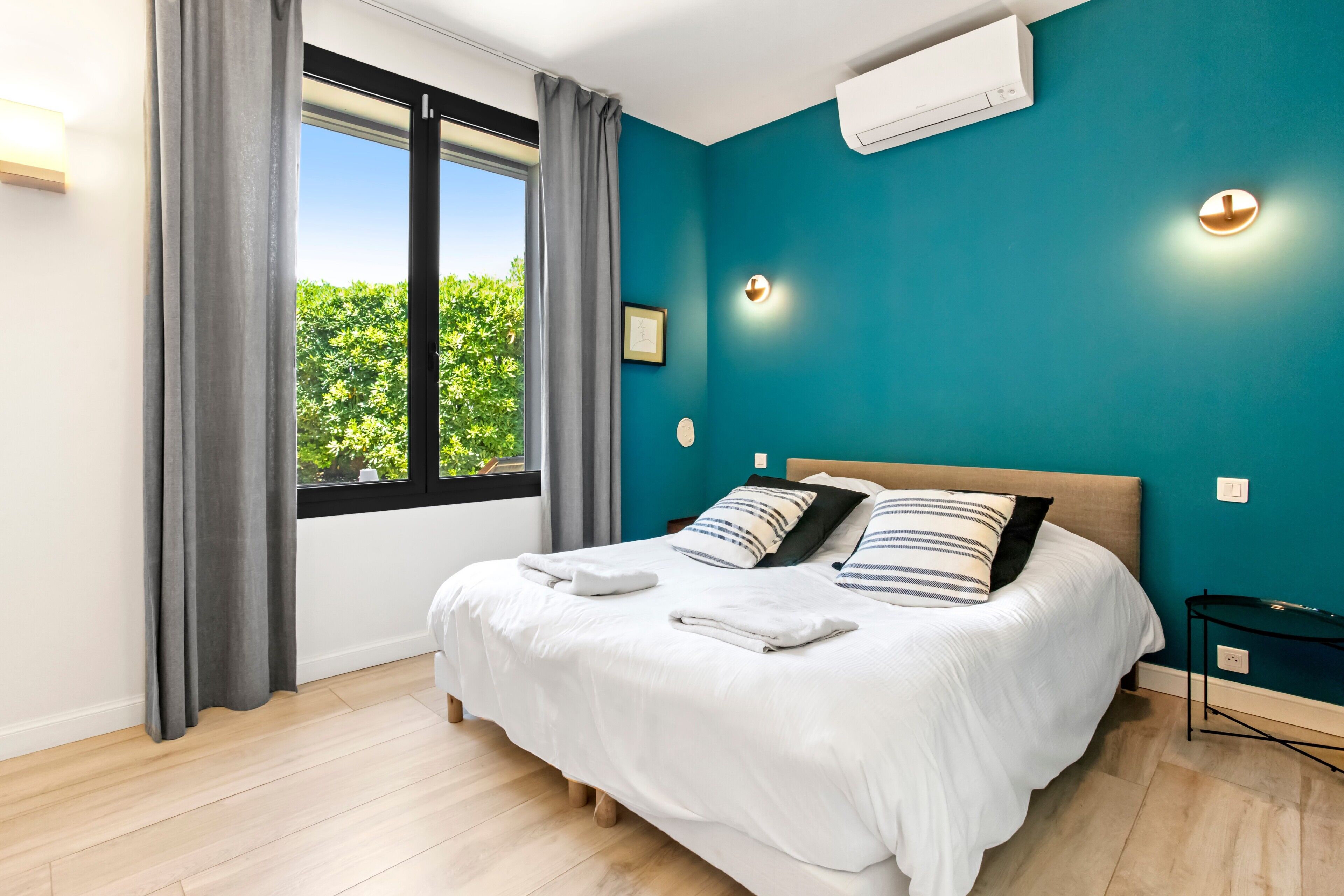 3 sovrum, strykjärn/strykbräda, gratis wi-fi och sängkläder