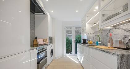 Classic 2bed Victorian Central London Retreat