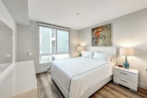 2 chambres, bureau, fer et planche à repasser, Wi-Fi gratuit