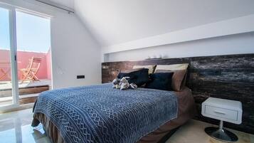 3 chambres, fer et planche à repasser, accès au Wi-Fi (inclus)