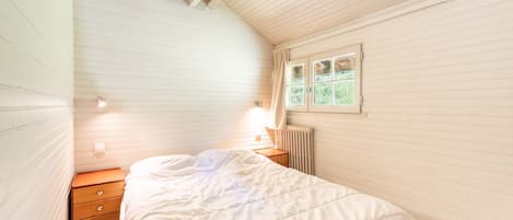 4 habitaciones, tabla de planchar con plancha y wifi gratis