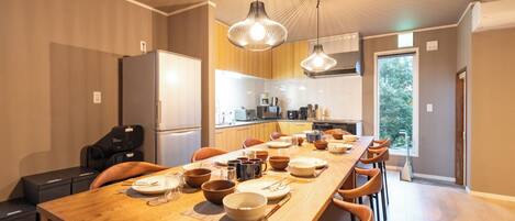 تناول الطعام