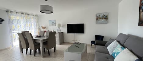 TV